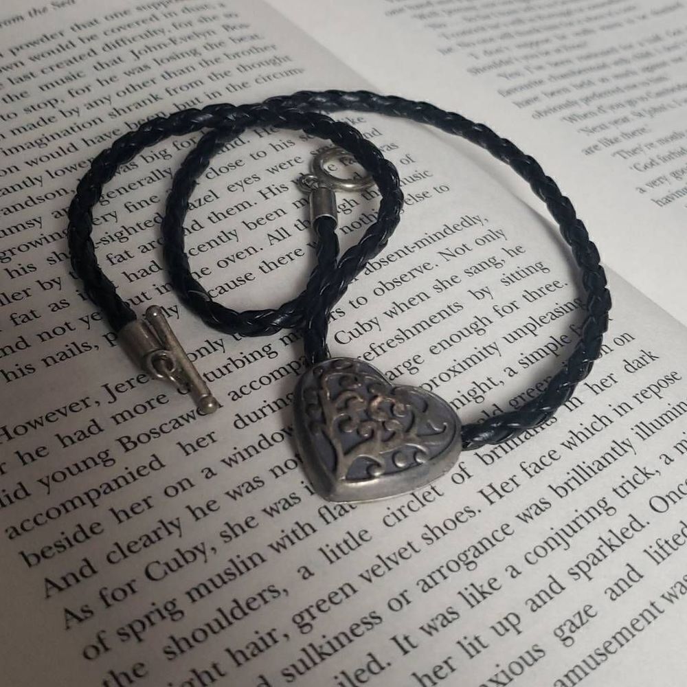 ‎Silver Heart Black Braided Necklace